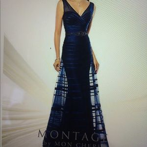 Gorgeous Blue Gown paid $500.00 never worn